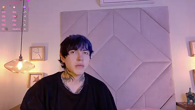 Sateh and Hikary online show from 03-23-26, 08:24