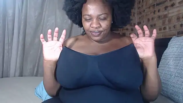 BIGBOOTYXX29 online show from 11-03-25, 06:53