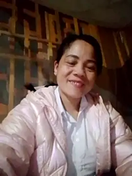 Snapshot of molly-xx chatting on 02-20-26, 10:54 molly-xx online show from 02-20-26, 10:54