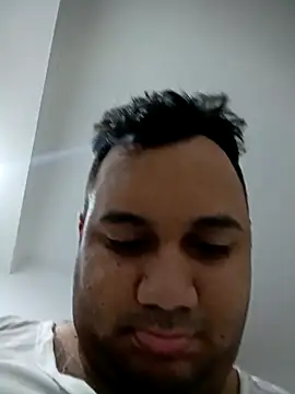 Snapshot of Mohamed1627 chatting on 03-02-26, 05:08 Mohamed1627 online show from 03-02-26, 05:08