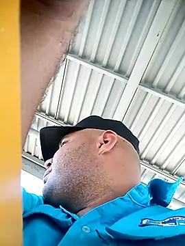 Snapshot of Mohamed1627 chatting on 03-20-26, 05:51 Mohamed1627 online show from 03-20-26, 05:51