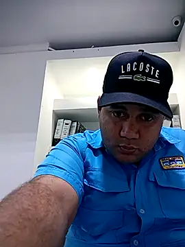 Snapshot of Mohamed1627 chatting on 04-06-26, 12:30 Mohamed1627 online show from 04-06-26, 12:30