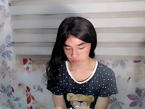 Snapshot of reinaortegax chatting on 03-29-26, 03:12 reinaortegax online show from 03-29-26, 03:12