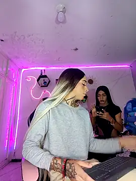 Violeta R  online show from 04-02-26, 05:16