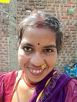 Snapshot of Anjli_hote chatting on 02-13-26, 06:42 Anjli hote online show from 02-13-26, 06:42