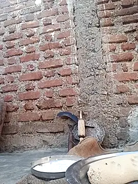 Snapshot of Anjli_hote chatting on 02-15-26, 04:42 Anjli hote online show from 02-15-26, 04:42