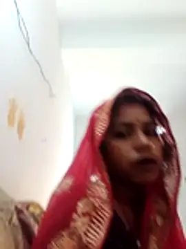 Snapshot of Anjli_hote chatting on 02-25-26, 11:31 Anjli hote online show from 02-25-26, 11:31