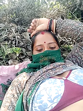 Snapshot of Pallavi_hote chatting on 02-25-26, 04:33 Pallavi hote online show from 02-25-26, 04:33