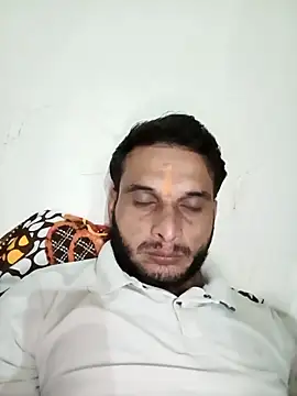 Beinghorny83 online show from 03-08-26, 06:06