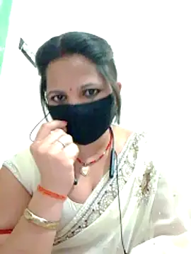 Snapshot of karishma_Bhabhi chatting on 02-18-26, 04:25 karishma Bhabhi online show from 02-18-26, 04:25