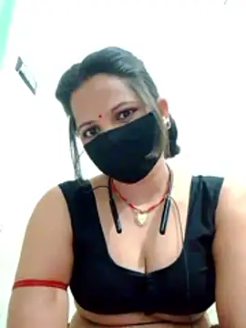 Snapshot of karishma_Bhabhi chatting on 03-13-26, 07:31 karishma Bhabhi online show from 03-13-26, 07:31