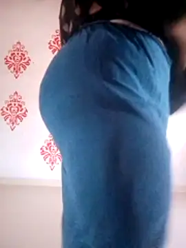 bigassnirali0049 online show from 03-10-26, 07:46