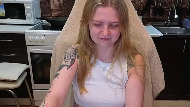AnitaXVine online show from 07-25-26, 07:11