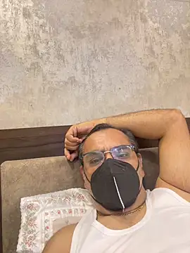 Snapshot of maleattention chatting on 02-25-26, 04:49 maleattention online show from 02-25-26, 04:49