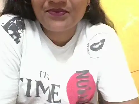 Snapshot of anu-reddyy chatting on 05-21-26, 10:44 anu-reddyy online show from 05-21-26, 10:44