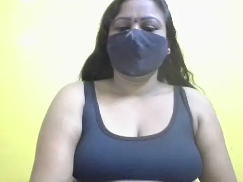 anu-reddyy online show from 07-25-26, 03:59