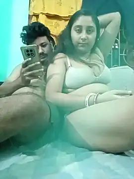 Desiyoungcouple15 online show from 02-21-26, 05:58