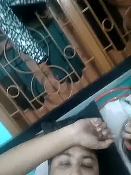 Desiyoungcouple15 online show from 02-24-26, 06:06