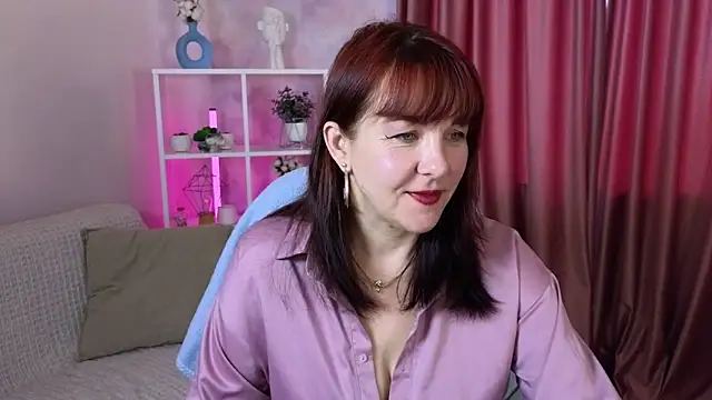 Snapshot of MelisaTYu chatting on 03-07-26, 05:48 MelisaTYu online show from 03-07-26, 05:48