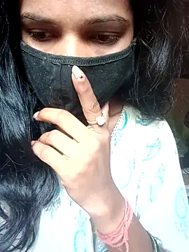 Desi Couple P online show from 04-29-26, 01:43