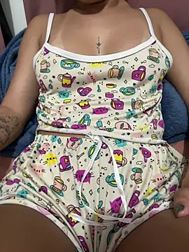 LissPerolaa online show from 06-12-26, 06:34