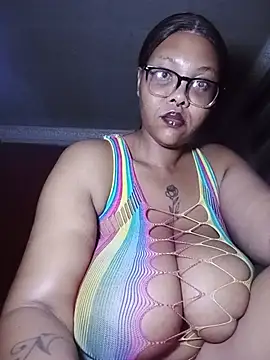 ShantelBootyBoobs online show from 06-24-26, 09:03