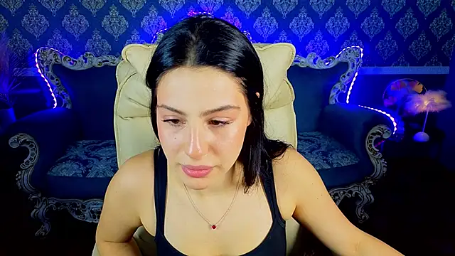 Snapshot of Twix_Ten chatting on 02-13-26, 09:27 Twix Ten online show from 02-13-26, 09:27