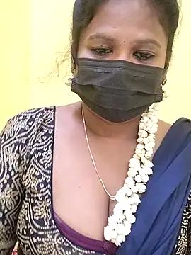 Snapshot of Tamil_Ramya_ chatting on 02-21-26, 04:52 Tamil Ramya online show from 02-21-26, 04:52