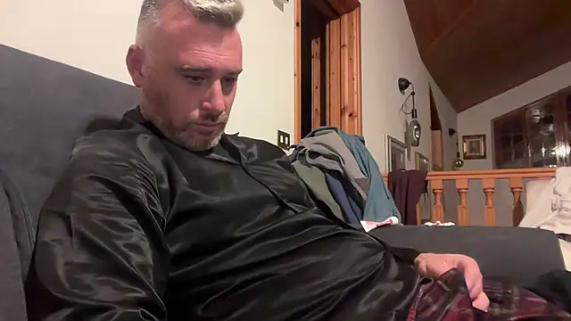 Snapshot of marcovik1 chatting on 02-26-26, 05:56 marcovik1 online show from 02-26-26, 05:56