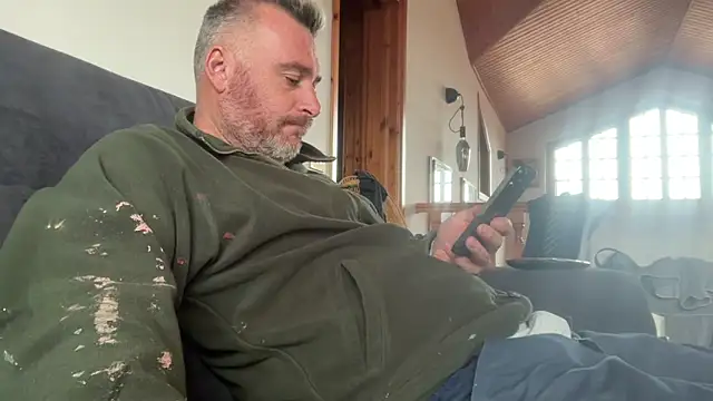 Snapshot of marcovik1 chatting on 03-04-26, 12:33 marcovik1 online show from 03-04-26, 12:33