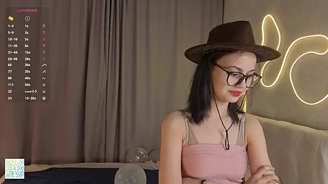 Snapshot of BeatrisRosel chatting on 02-22-26, 06:06 BeatrisRosel online show from 02-22-26, 06:06