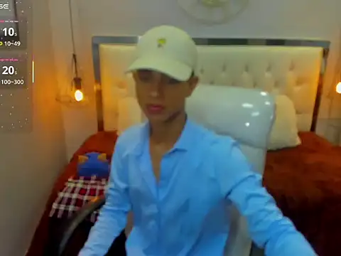 Snapshot of alexking_2 chatting on 02-13-26, 03:08 alexking 2 online show from 02-13-26, 03:08