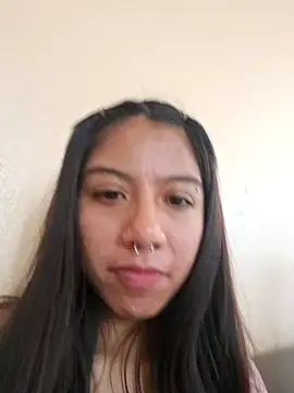 Snapshot of babycloud69 chatting on 02-11-26, 04:45 babycloud69 online show from 02-11-26, 04:45