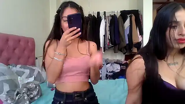 Snapshot of babycloud69 chatting on 02-24-26, 05:33 babycloud69 online show from 02-24-26, 05:33