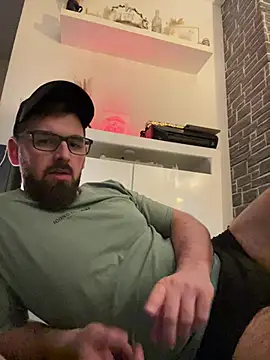 Snapshot of xxxsharkexxx chatting on 03-08-26, 08:23 xxxsharkexxx online show from 03-08-26, 08:23