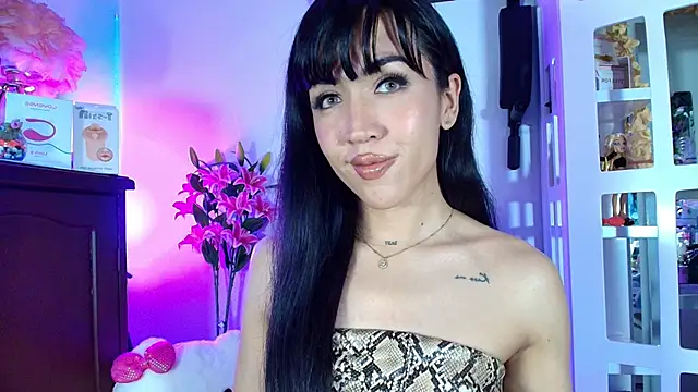 Snapshot of Yiyii chatting on 05-16-26, 09:39 Yiyii online show from 05-16-26, 09:39