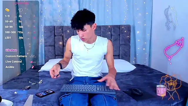 NicolasTorrez online show from 06-19-26, 02:49