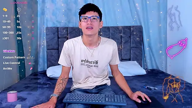 NicolasTorrez online show from 06-21-26, 02:47