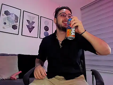 ethan grace online show from 03-09-26, 12:09