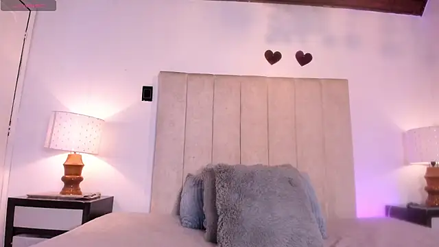 MissMilf  online show from 04-28-26, 07:52