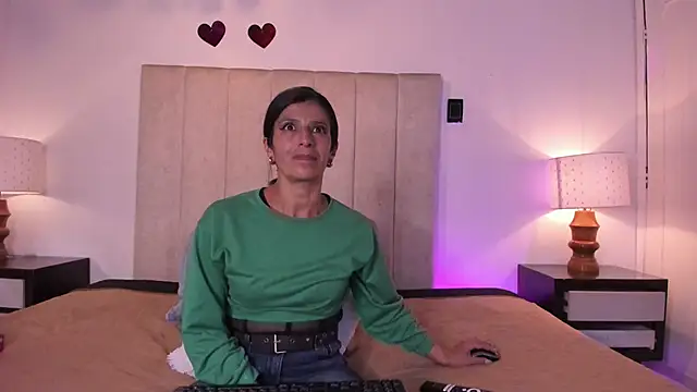 MissMilf  online show from 06-27-26, 07:19