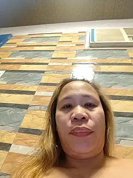 squirtshantal online show from 02-21-26, 11:33