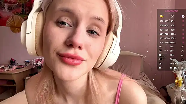 MelissaZaria online show from 04-12-26, 06:29