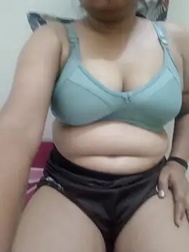 Snapshot of jann_hot1 chatting on 04-29-26, 05:30 jann hot1 online show from 04-29-26, 05:30