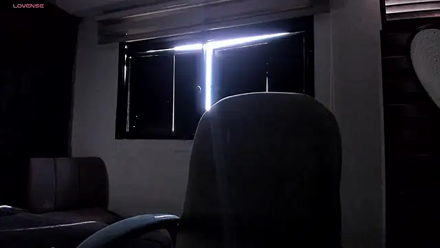 Snapshot of DarkReed chatting on 03-14-26, 09:20 DarkReed online show from 03-14-26, 09:20