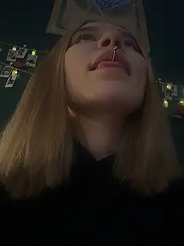 MilliDoll online show from 03-18-26, 09:40