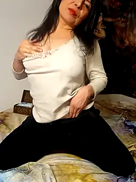 MadamBell online show from 03-14-26, 03:17