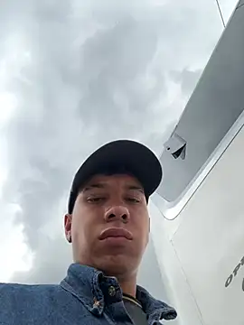 Jhony rayder online show from 03-16-26, 04:44