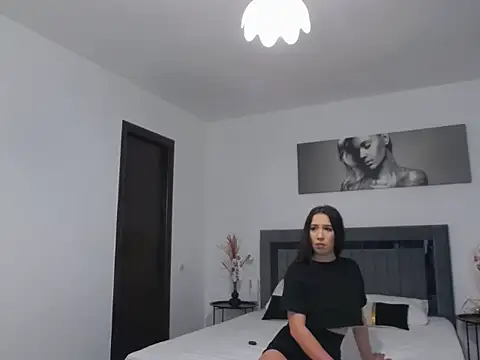 Snapshot of I_amSis chatting on 03-29-26, 04:07 I amSis online show from 03-29-26, 04:07