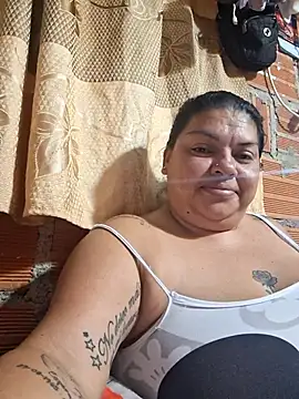 Juli Powl online show from 04-26-26, 11:24